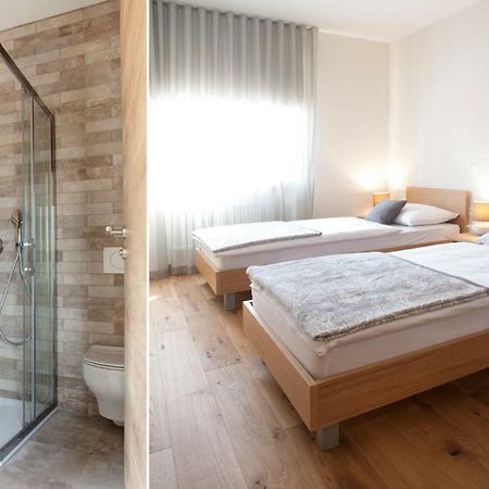 Guesthouse Tursic Vrhnika Eksteriør bilde