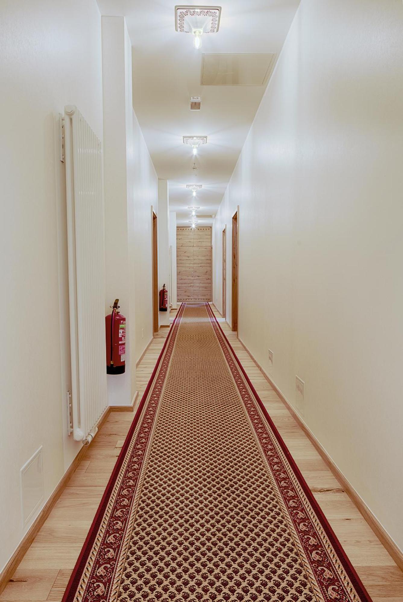 Guesthouse Tursic Vrhnika Eksteriør bilde