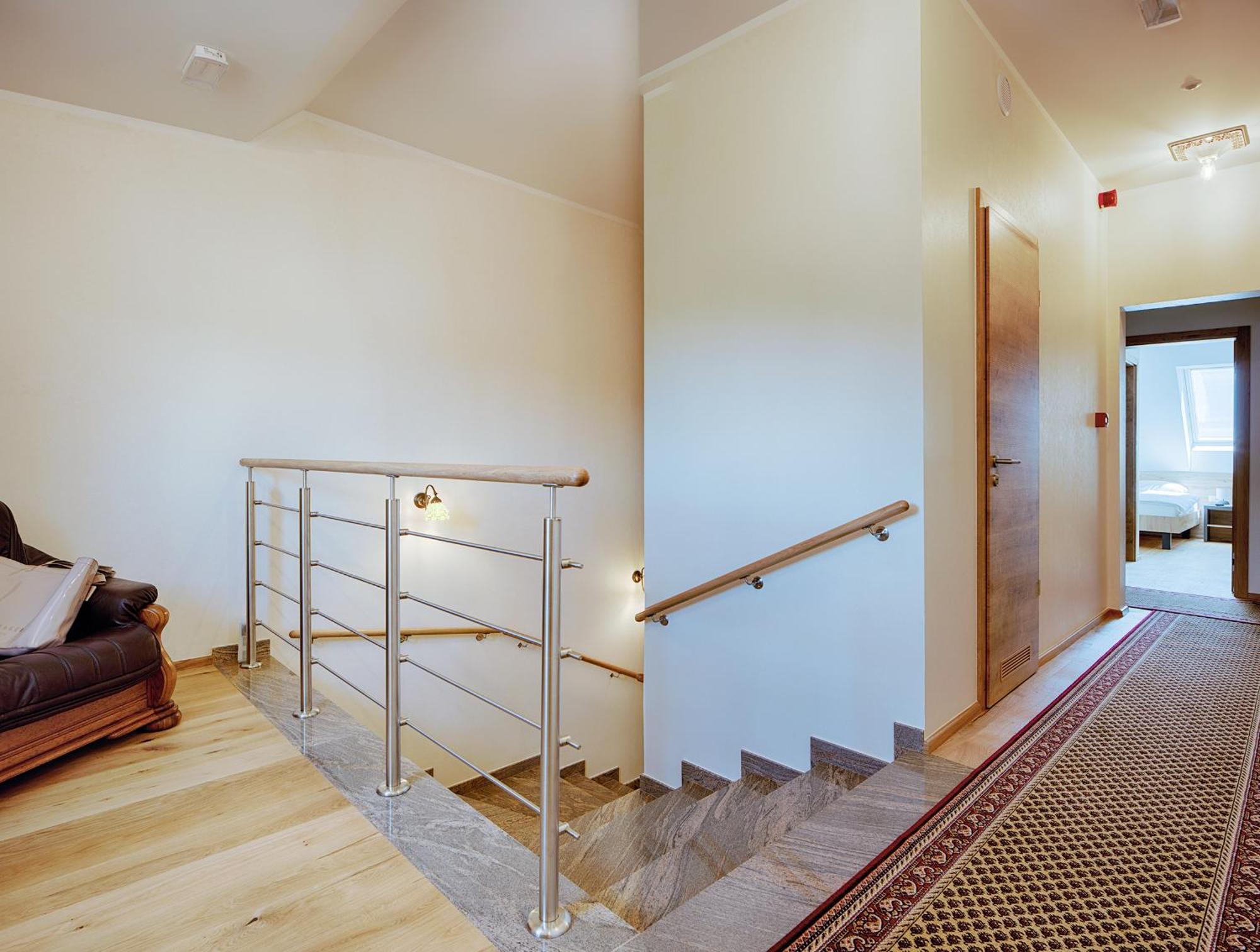 Guesthouse Tursic Vrhnika Eksteriør bilde